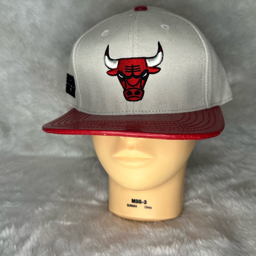 Chicago Bulls Red and White Cap